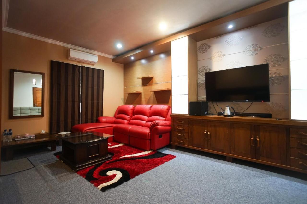 De Villa Cetho Karanganyar  Extérieur photo