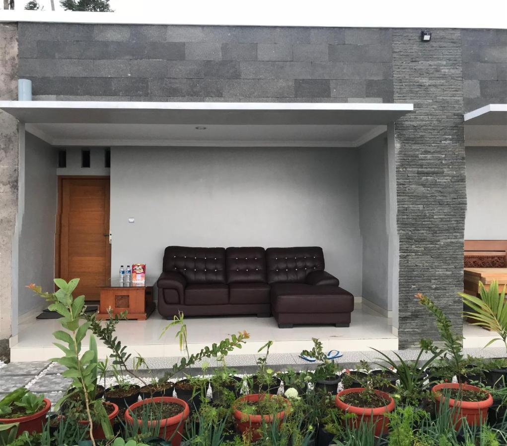 De Villa Cetho Karanganyar  Extérieur photo